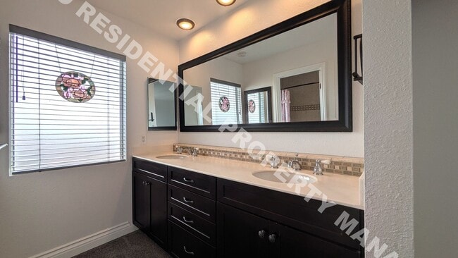 Building Photo - 2806 Atadero Ct