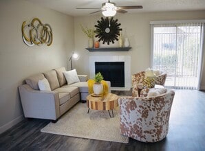 Building Photo - Saddlewood Apartments