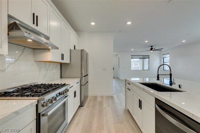 Foto del edificio - 11537 Cedar Shore Ave