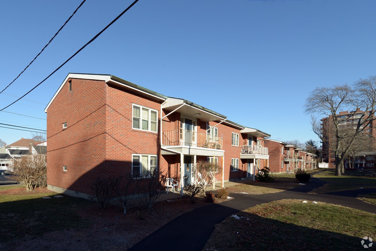 Foto principal - Louis George Village