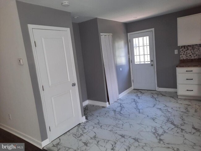 Foto del edificio - 3236 28th Pkwy