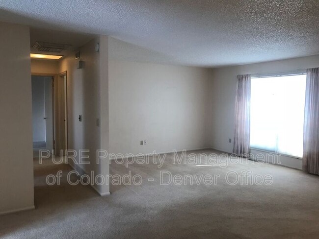 Foto del edificio - 9493 W Columbia Pl