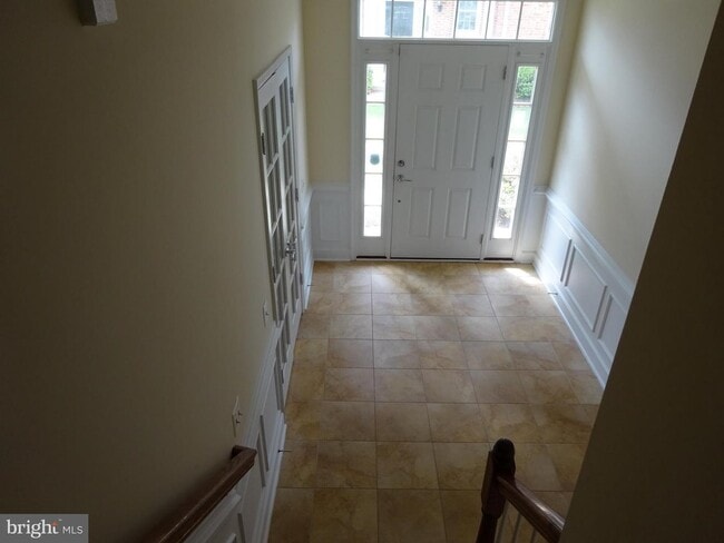 Entry Foyer - 14584 Crossfield Way