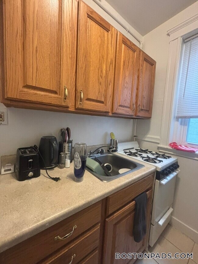 Foto del edificio - 143 Park Dr