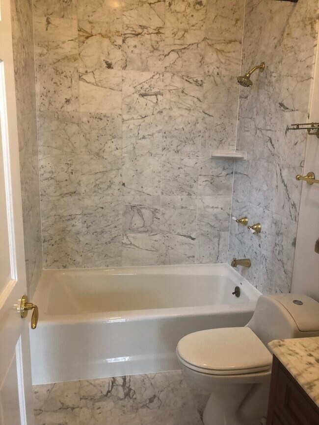 Marble bathroom - 1352 Rifle Range Rd