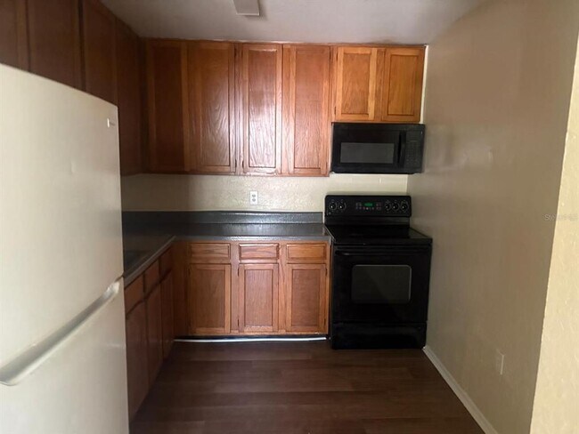 Foto del edificio - 4015 Versailles Dr