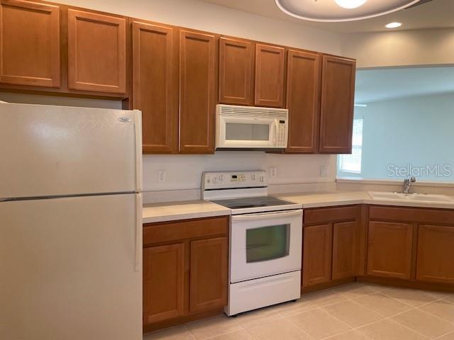 Building Photo - 2096 Batello Dr