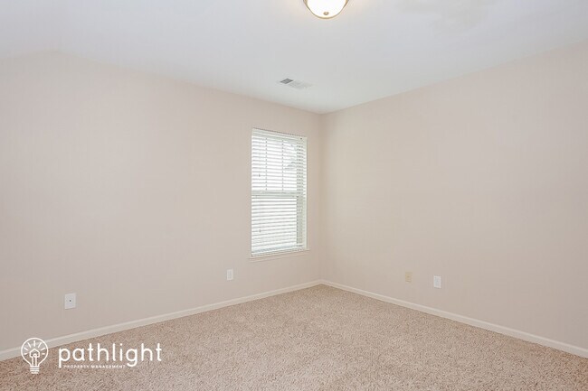 Foto del edificio - 1422 Collins Dr