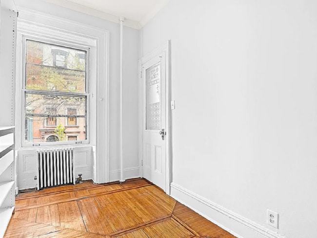 Building Photo - 44 Remsen St