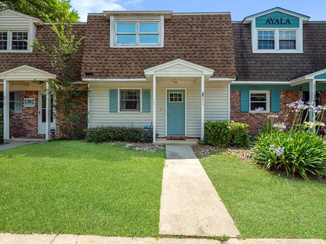 Building Photo - 2715 Blair stone Ln
