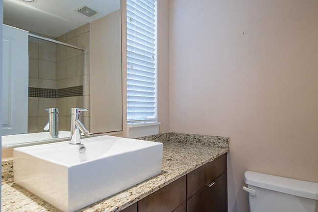 Foto del edificio - 5318 Darling St