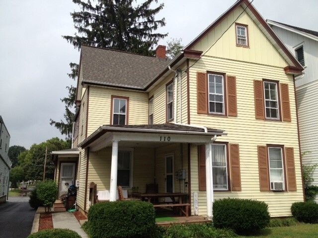 Primary Photo - 110 S Spruce St