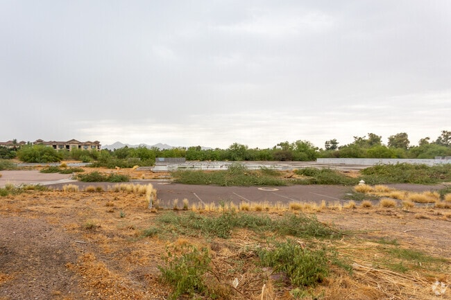 Building Photo - Artesia