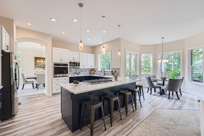 Building Photo - 22019 E Arbor Dr