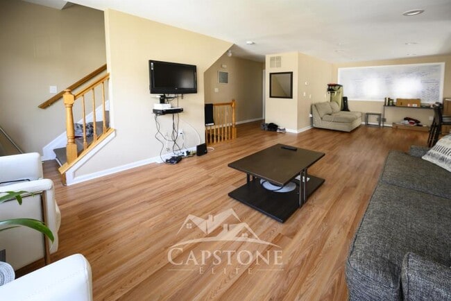 Building Photo - 0 bedroom in Newark NJ 07103