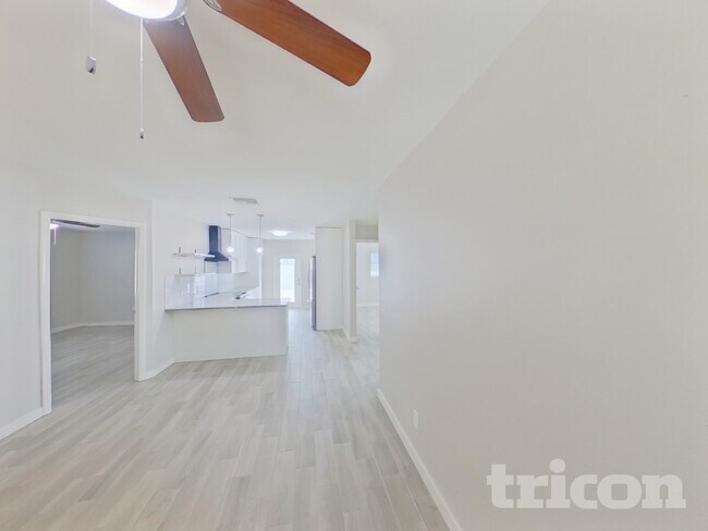 Foto del edificio - 6210 S Adelia Ave