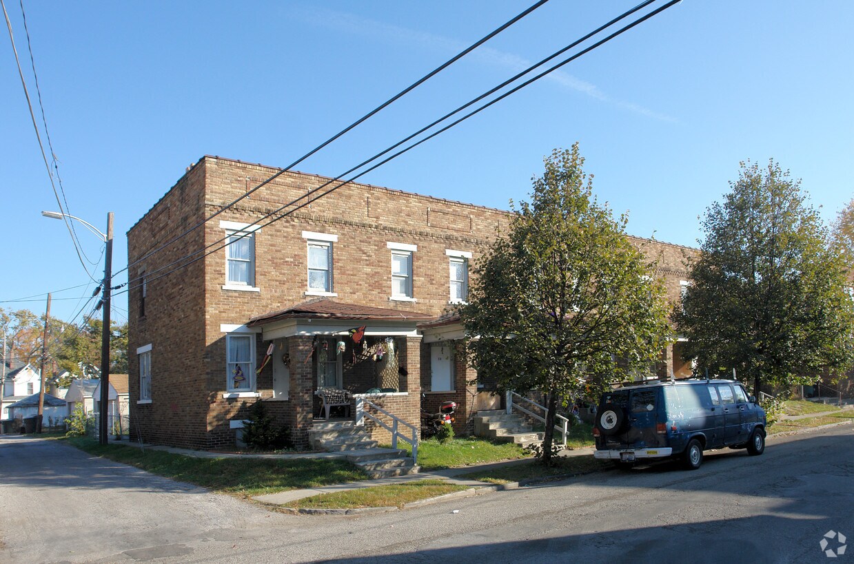 Foto del edificio - 28-36 E Morrill Ave