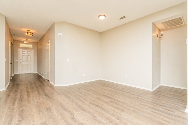 Foto del edificio - 1514 Wavecrest Dr