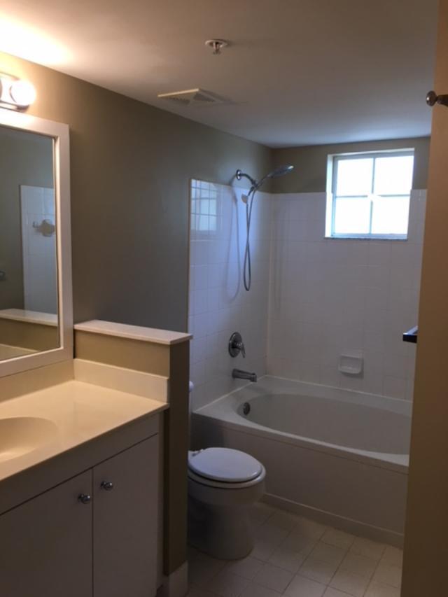 Building Photo - 2404 Tuscany Way