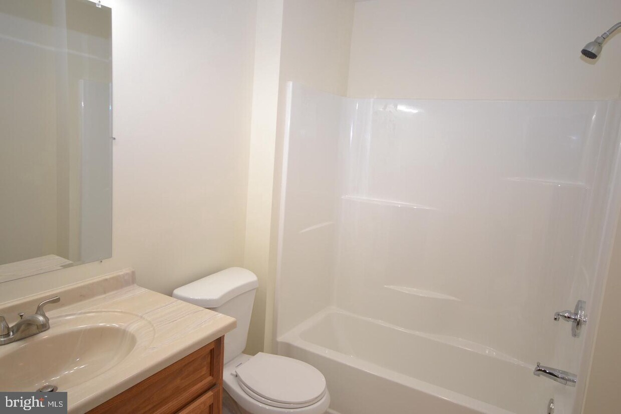 Foto principal - 12439 Old Frederick Rd