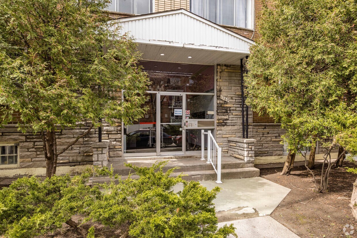 Photo du bâtiment - 1780 Rue Décarie