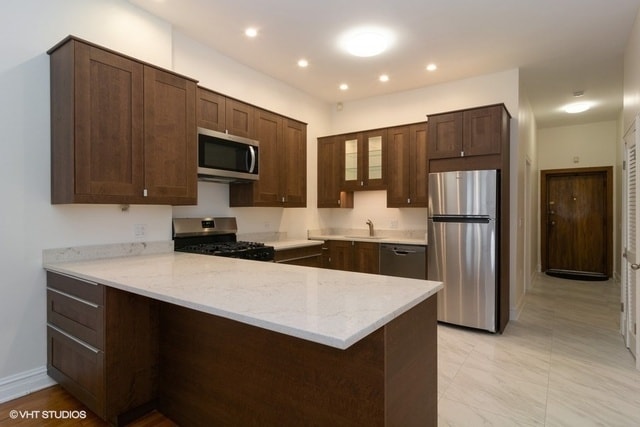 Foto del edificio - 1701 N Clybourn Ave