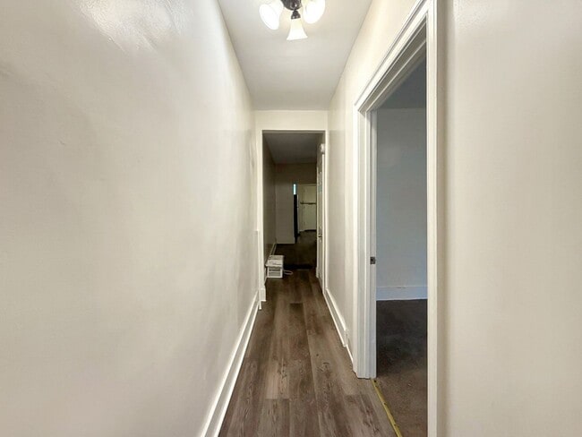 Building Photo - Charming Baltimore Rowhome with Updated Kitchen, Covered Front Porch & Basement
