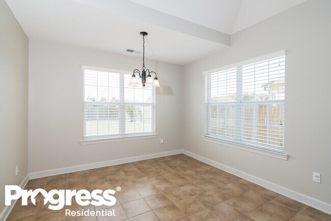 Foto del edificio - 2571 Blue Ridge Dr