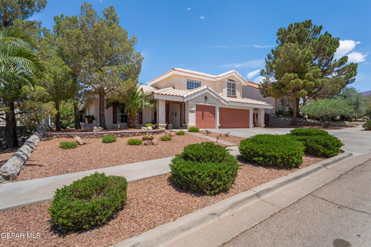 1125 Regal Ridge Dr, El Paso, TX 79912 House for Rent in El Paso, TX