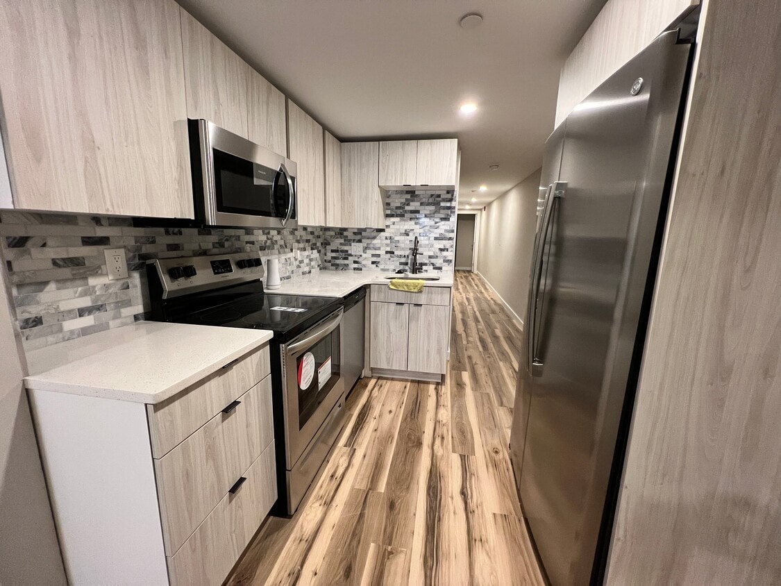 Foto principal - 4231 Aspen St