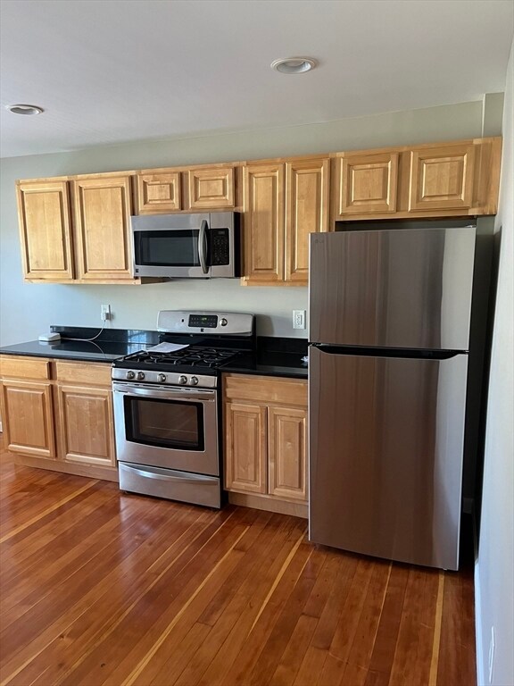 Foto del edificio - 54 W Main St