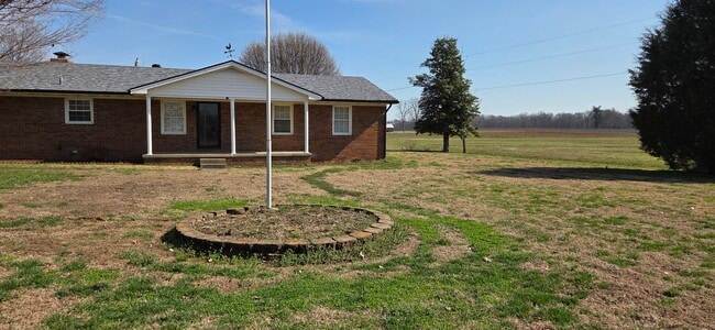 Building Photo - 963 Reid Rd