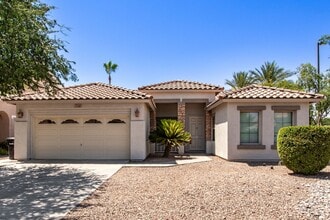 Building Photo - 1246 E Benrich Dr
