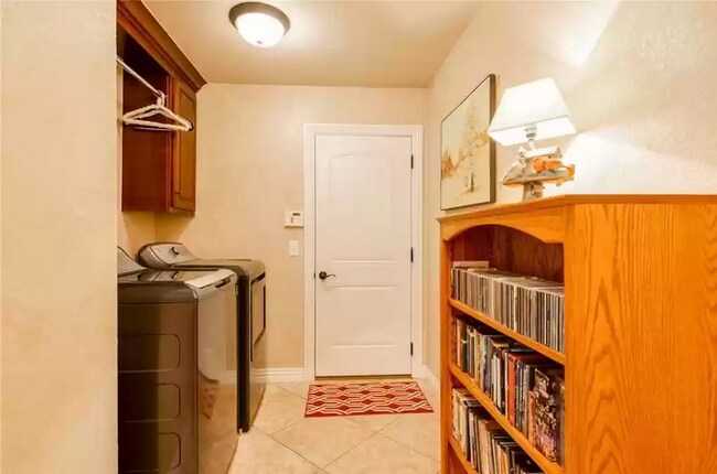 Foto del edificio - 2705 SW Glenn Ridge Rd