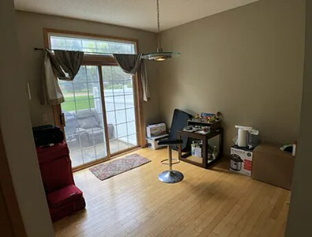 Foto del edificio - 15546 Garnet Way