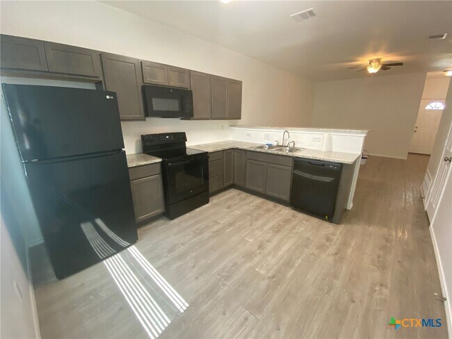 Building Photo - 240 N Mary Jo Dr