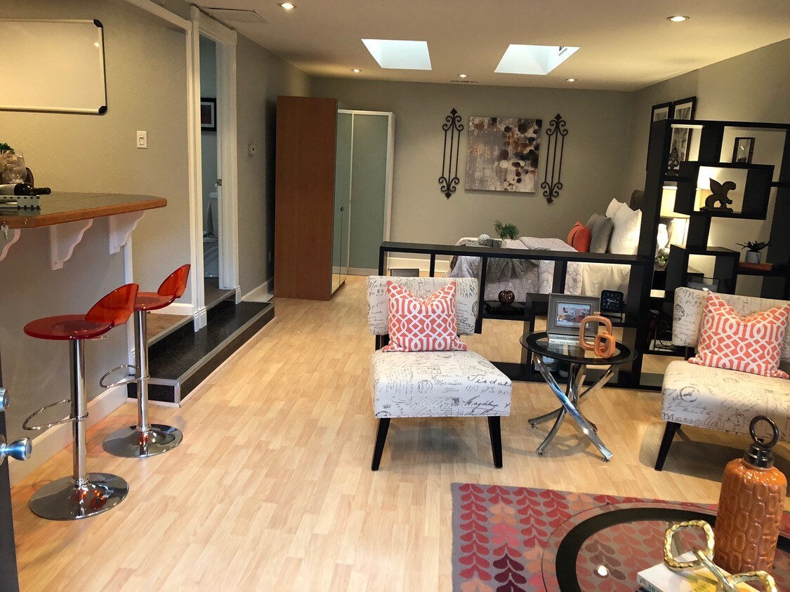 Foto principal - 4160 Stanley Blvd