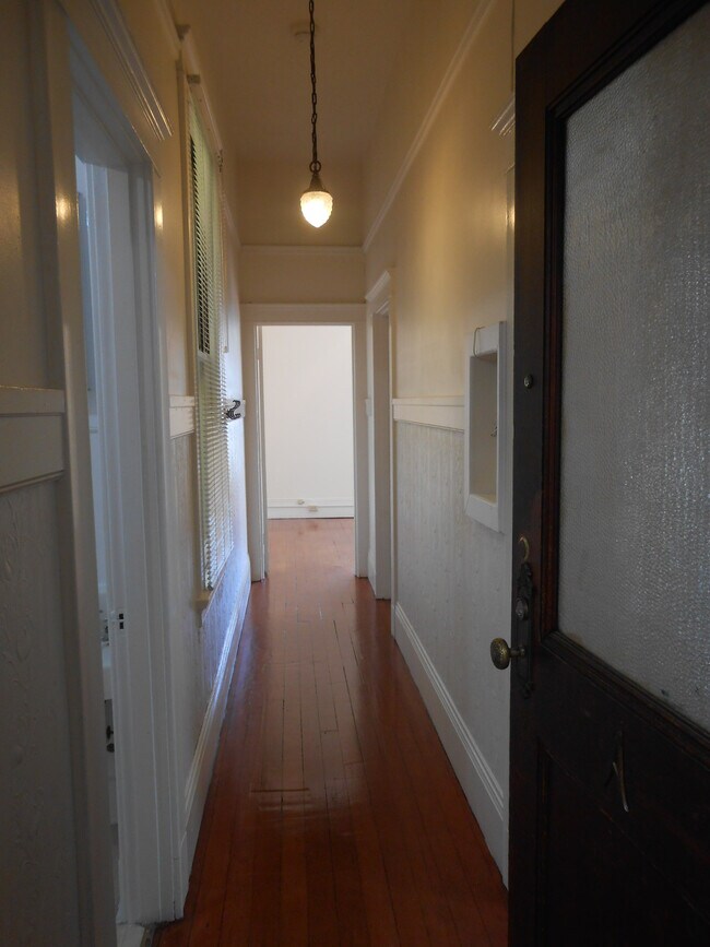 Foto del edificio - 1087 Valencia St