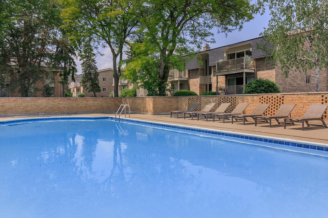 Somerset Park Apartments - Apartments in Troy, MI | Apartments.com