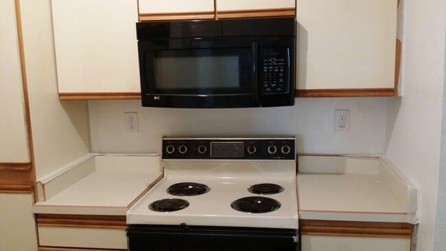 Building Photo - 1310 Walden Rd