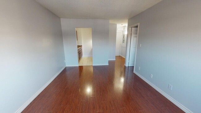 Building Photo - 1491 Pillette Rd