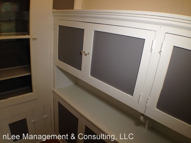 Building Photo - 3 br, 2 bath Apartment - PO Box 589 603 N 8th