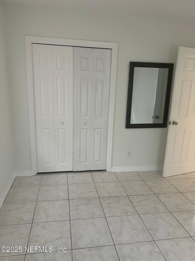 Foto del edificio - 6712 Buttontree Ct