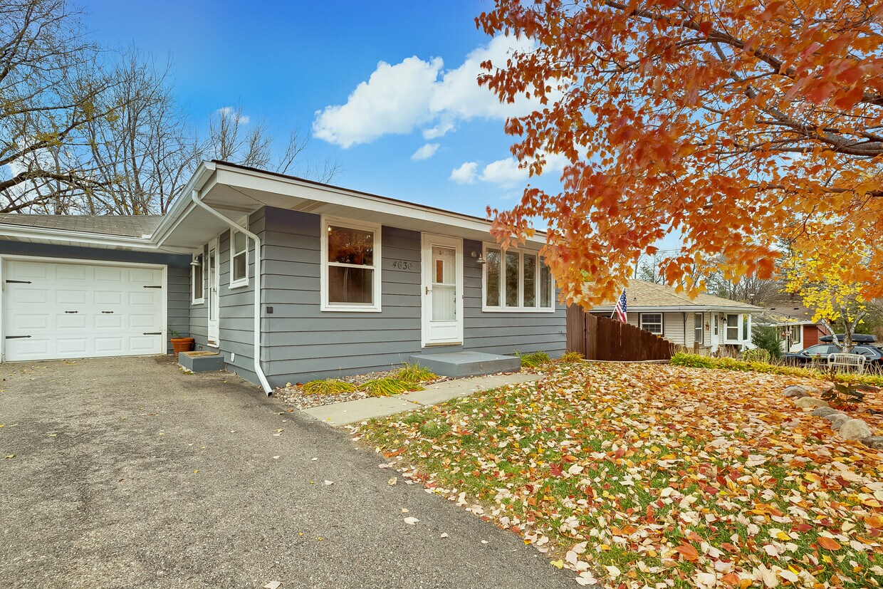 Primary Photo - 4630 Manchester Rd