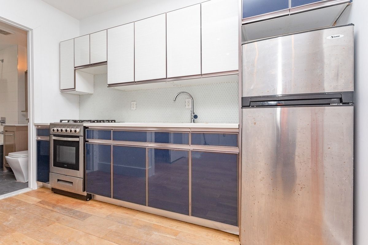 Primary Photo - 750 Dekalb Ave