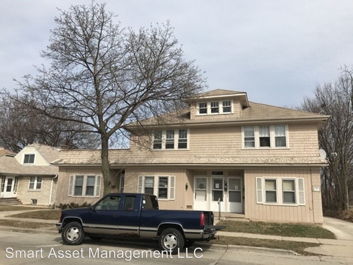 Primary Photo - 1412 N 68th St