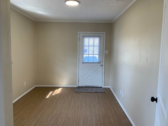 Foto del edificio - 3203 E Park Ave