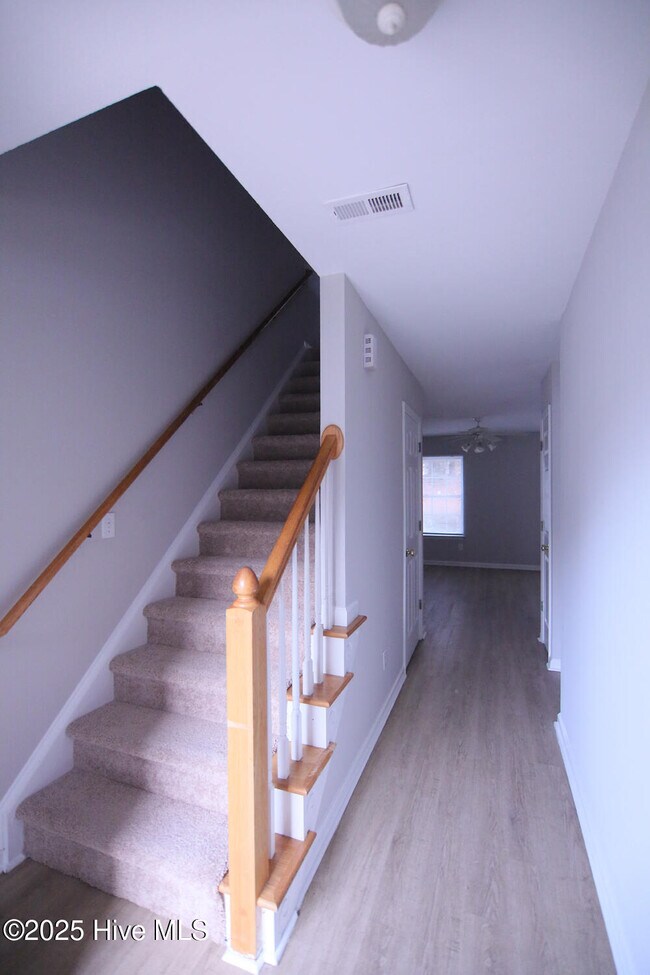 Foto del edificio - 4275 Williamsbrook Ln