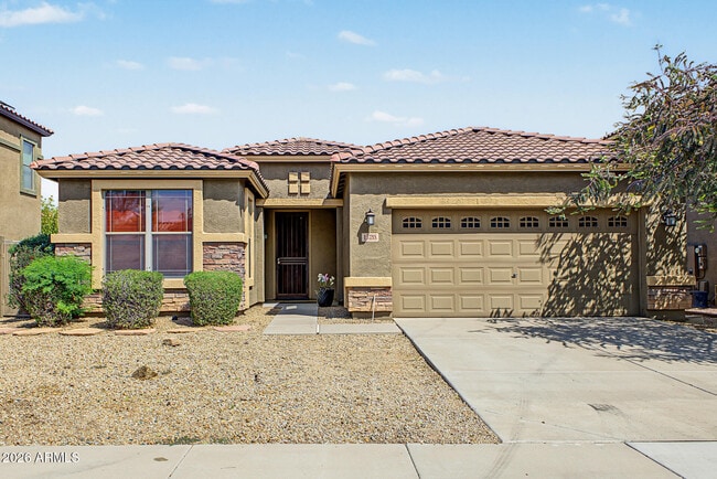 Building Photo - 15398 W MacKenzie Dr