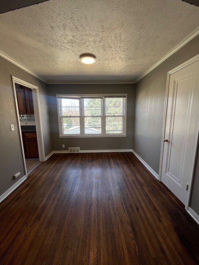 Foto del edificio - 5140 Evans St